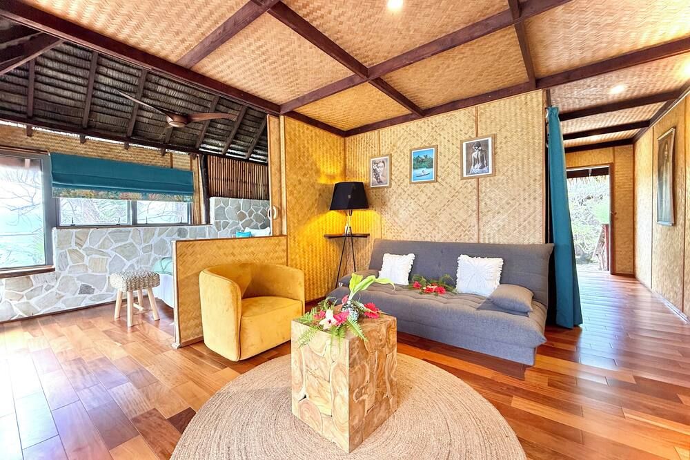 EDEN Private Island TAHAA