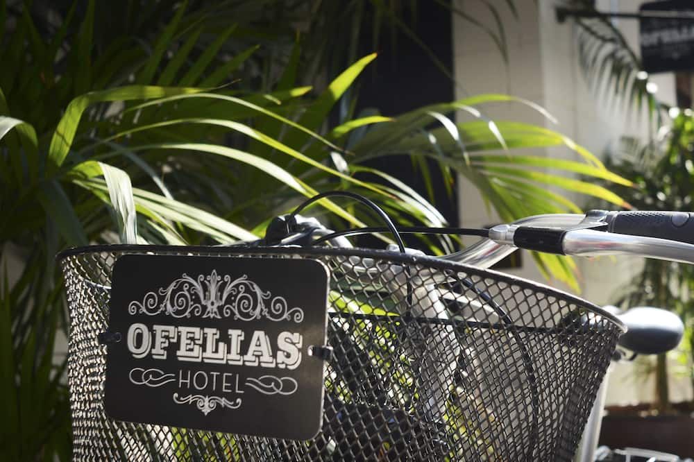Ofelias Hotel 4Sup by Bondia Hotel Group