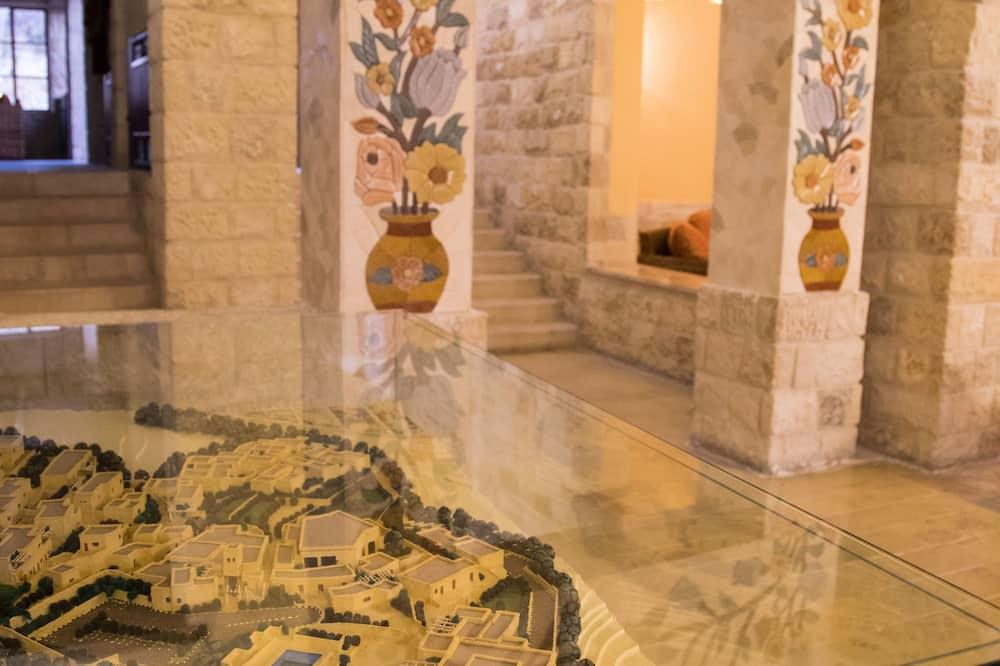 expedia_group-893887-40353207-965289 Old Village Resort