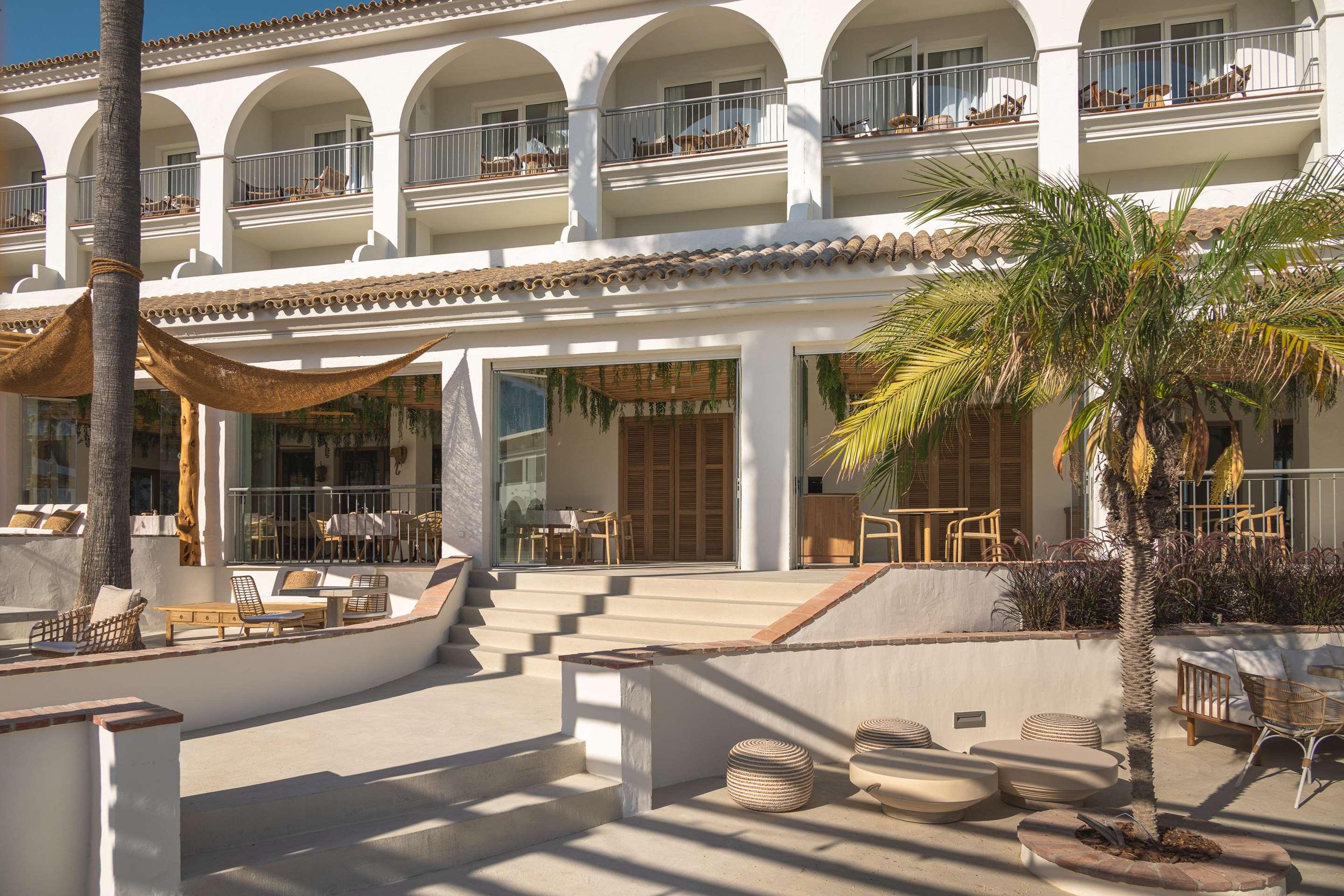 ice-1070823493-7b5e63-481447 Daia Slow Beach Hotel Conil