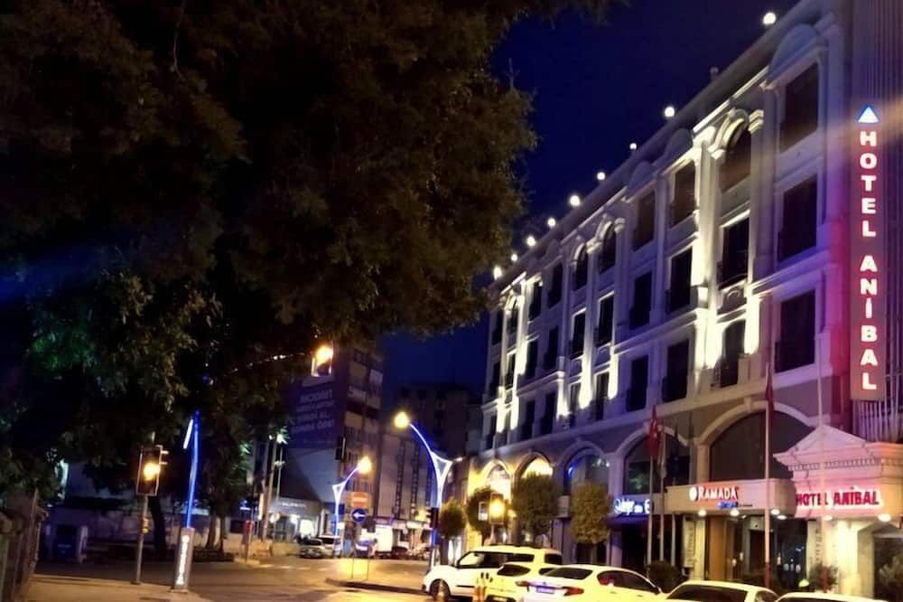 hotel photo