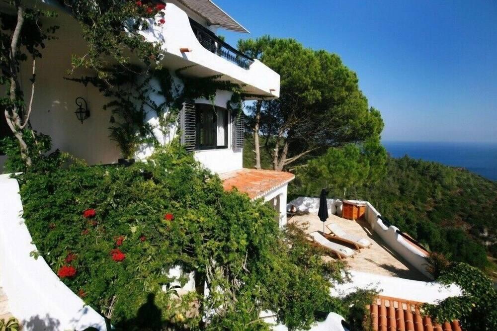 10% discount last remaining week Gorgeous Deluxe Villa with overal sea views Lissabon - Sesimbra visuel 4/5 10% discount last remaining week Gorgeous Deluxe Villa with overal sea views Lissabon - Sesimbra visuel 4/5
