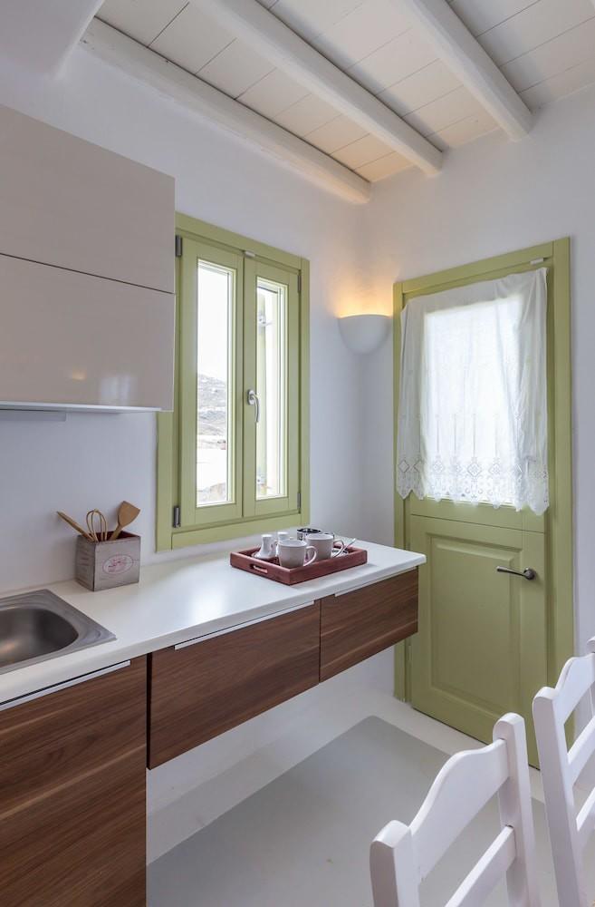 sembo-3940958-c90bf3-156072 Lyra Villas Mykonos