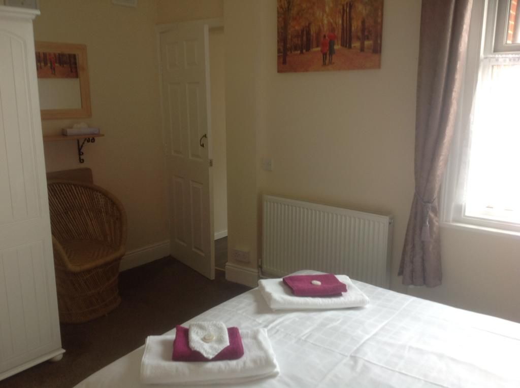 Cleasewood Guest House