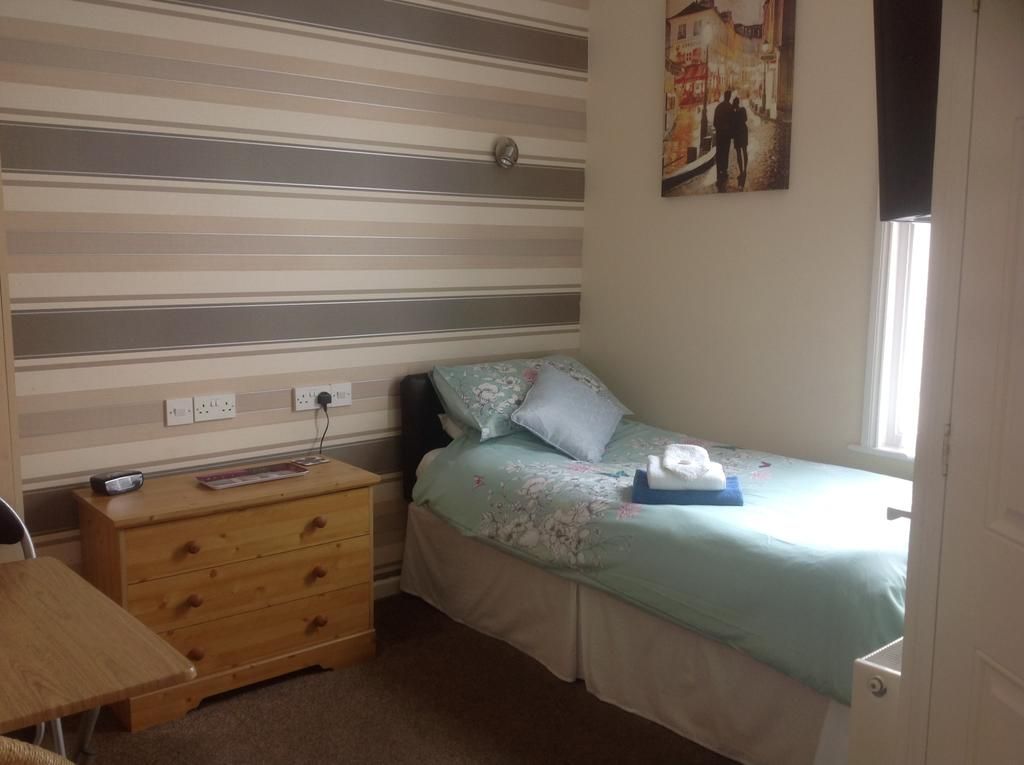 Cleasewood Guest House