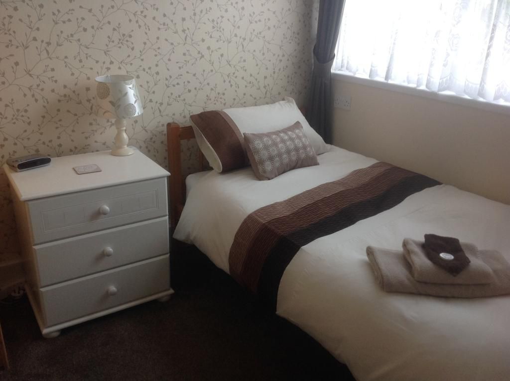 Cleasewood Guest House