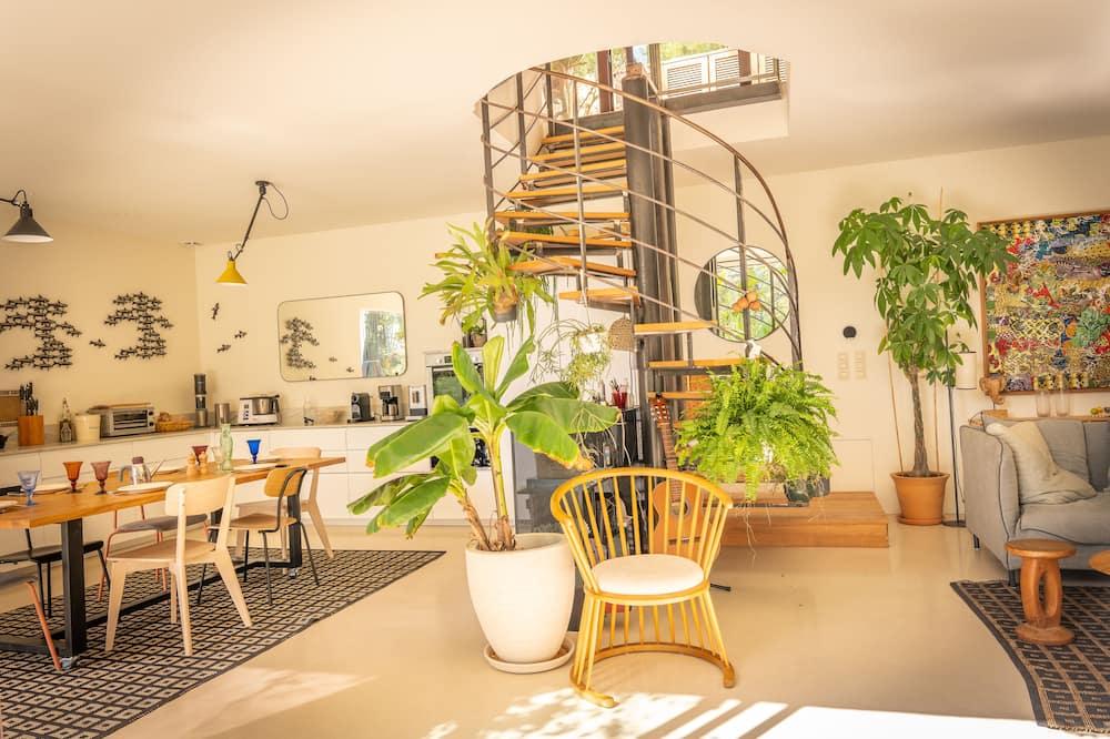 Villa La Finca meublé 5 de tourisme St Cyr-sur-Mer Les Lecques Provence-Alpes-Côte d'Azur - Saint-Cyr-sur-Mer visuel 4/5 Villa La Finca meublé 5 de tourisme St Cyr-sur-Mer Les Lecques Provence-Alpes-Côte d'Azur - Saint-Cyr-sur-Mer visuel 4/5