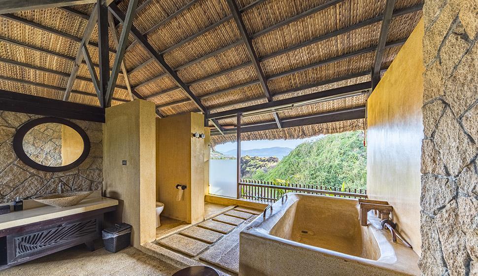 revato-545859-17290828-220168 Amiana Resort Nha Trang