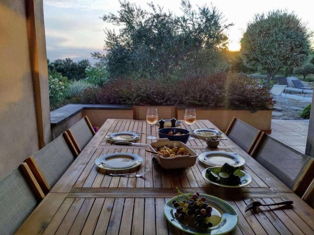 Villa du Moulin with private swimming pool Languedoc-Roussillon - Saumane visuel 1/5 Villa du Moulin with private swimming pool Languedoc-Roussillon - Saumane visuel 1/5