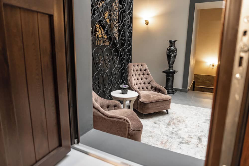 voco Royalty Puebla Downtown by IHG