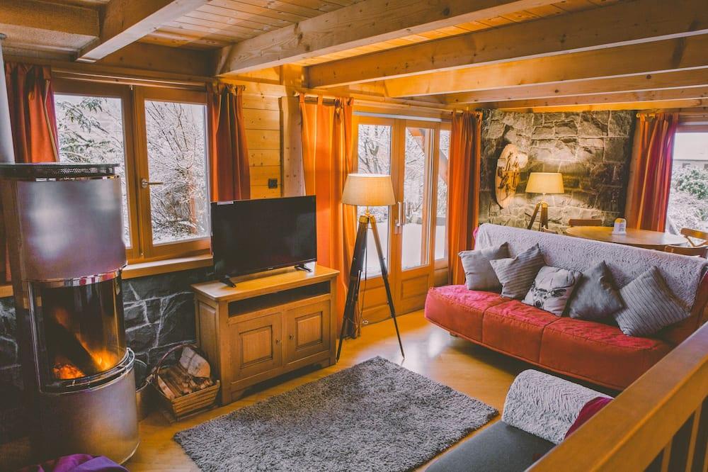 Beautiful chalet in heart of the AlpsCATERED in winter. S/C available - Rhône-Alpes - Maandion visuel 2/5 Beautiful chalet in heart of the AlpsCATERED in winter. S/C available - Rhône-Alpes - Maandion visuel 2/5