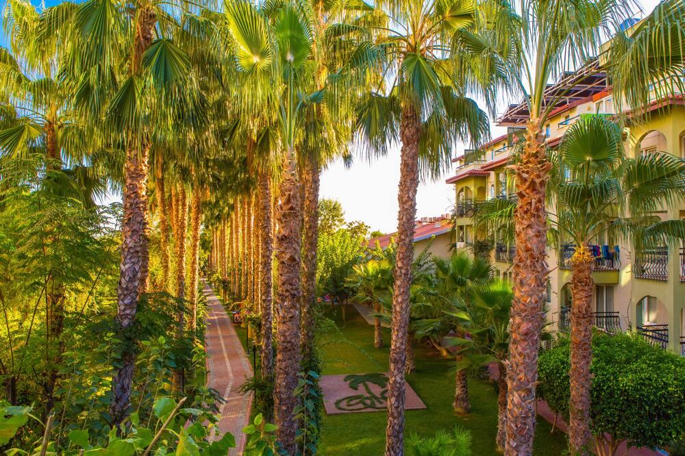 expediav2-449679-392a31-958511 Gardenia Beach Hotel