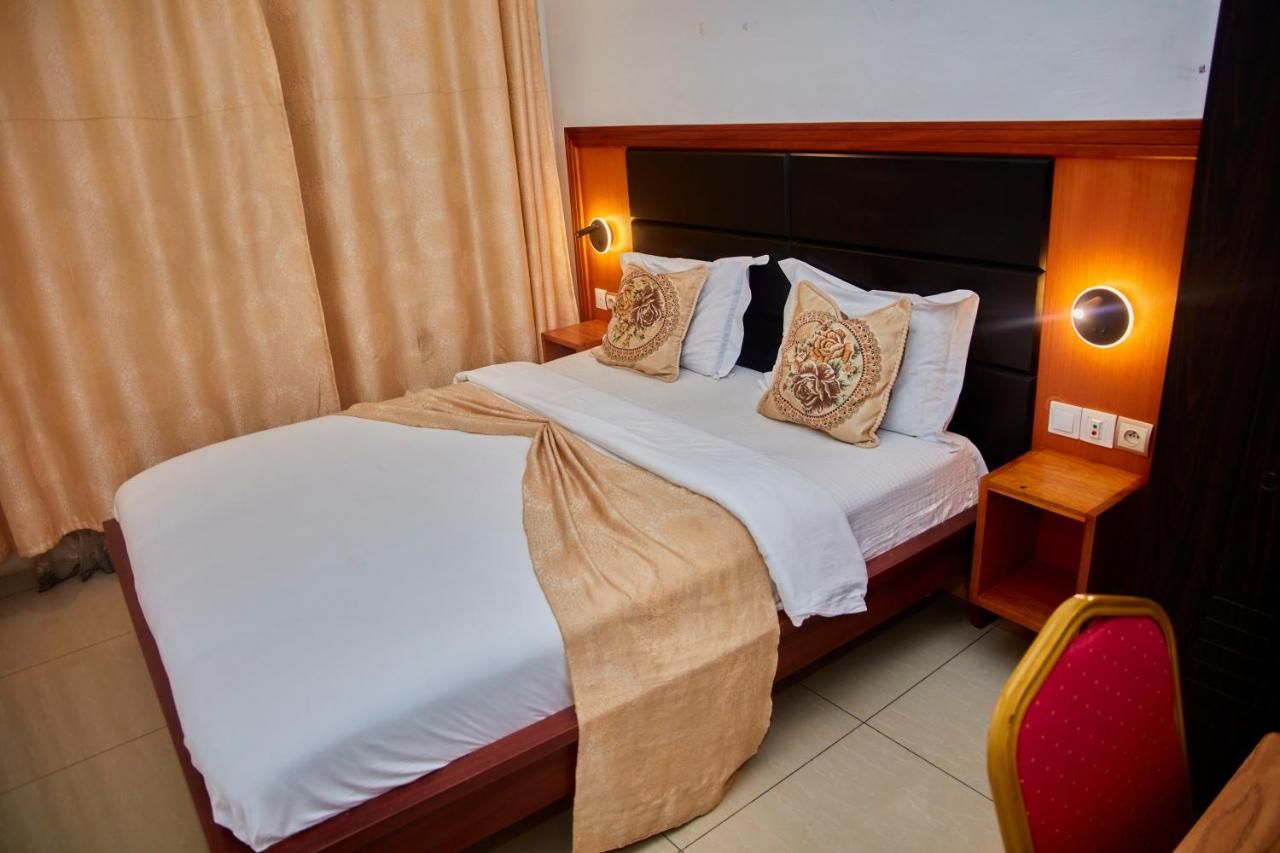 hotel photo