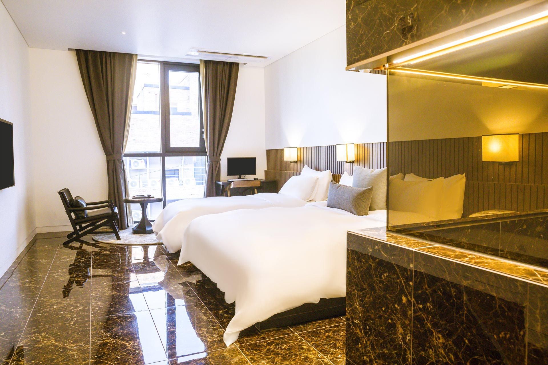 hotel photo
