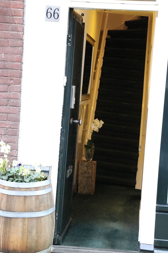 Adriaen Van Ostade B&B