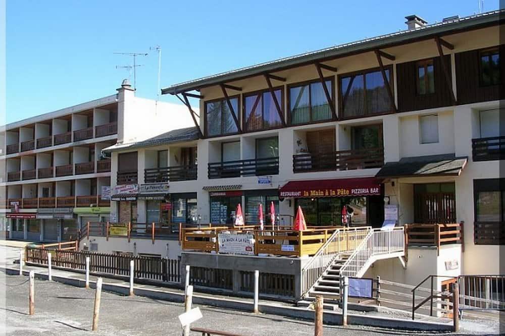 Chalet sleeps 6, lovely mountain view, relaxing, invigorating air, sunshine Provence-Alpes-Côte d'Azur - Gap visuel 5/5 Chalet sleeps 6, lovely mountain view, relaxing, invigorating air, sunshine Provence-Alpes-Côte d'Azur - Gap visuel 5/5