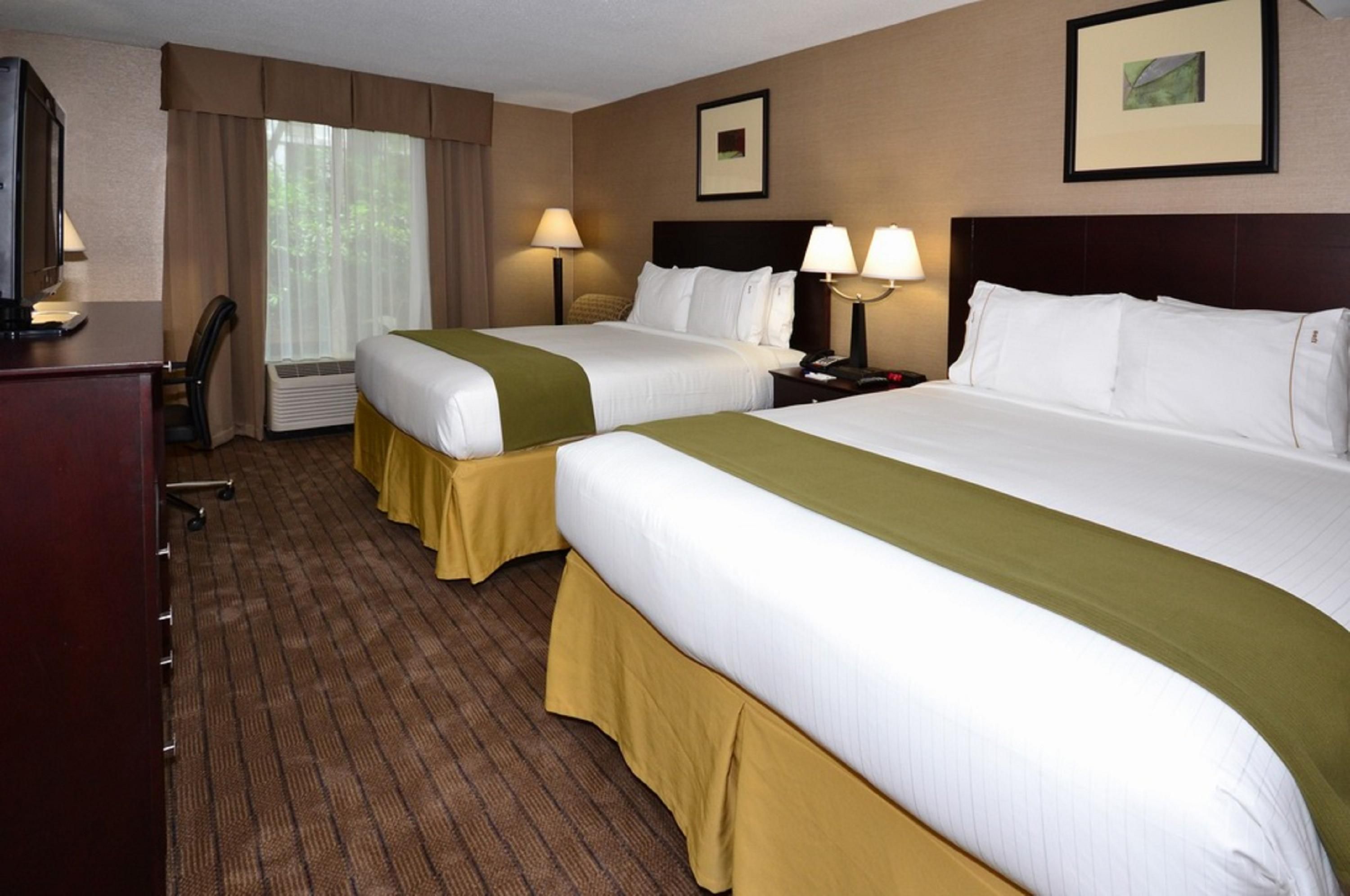 Holiday Inn Express Brockton Boston 122 (̶1̶5̶9̶). Brockton Hotel