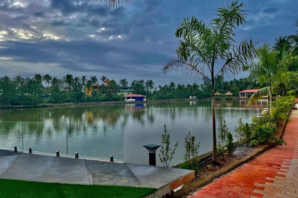 Veda5 Wellness Retreat & Spa