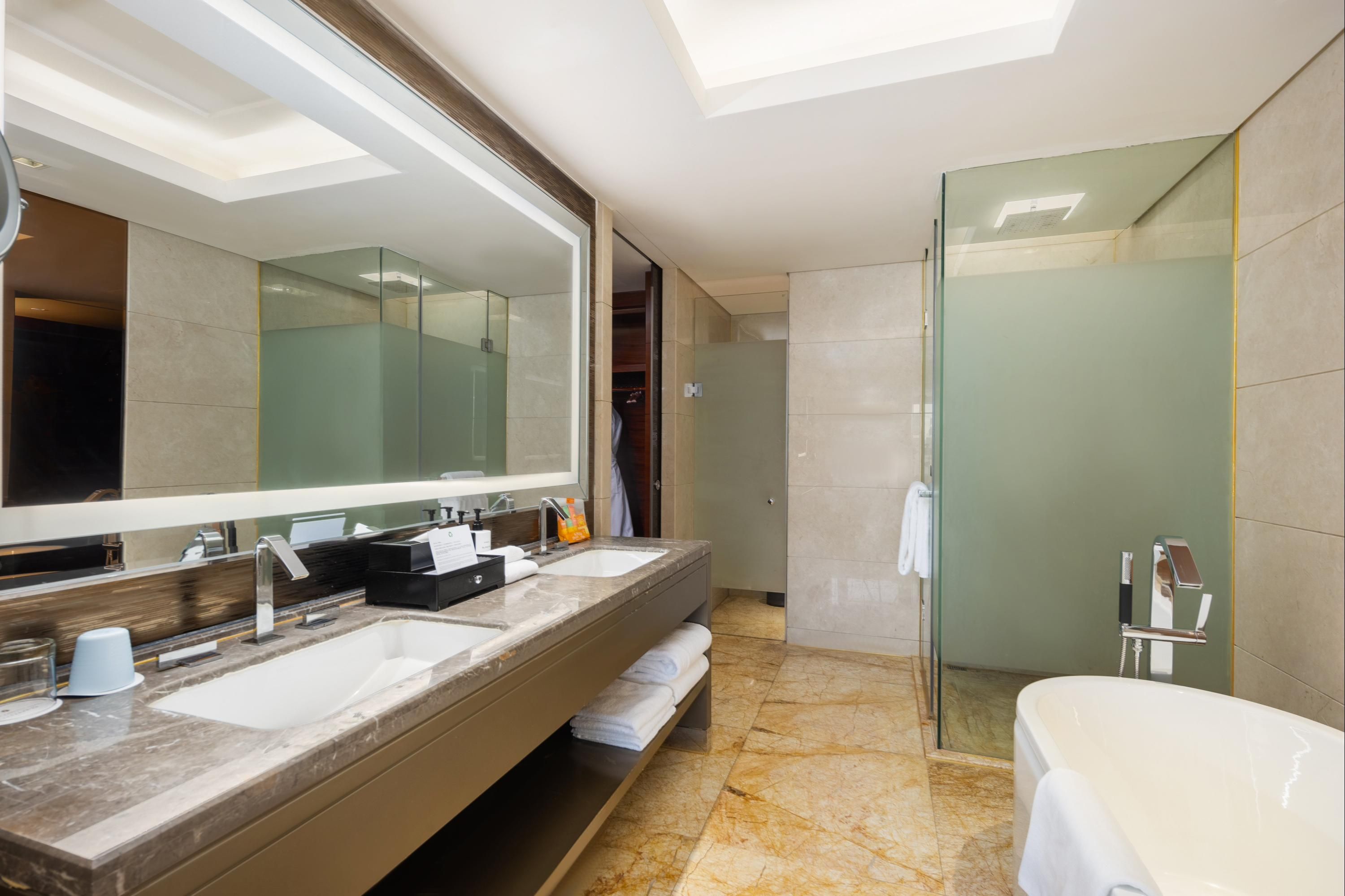 Intercontinental Jinan City Center