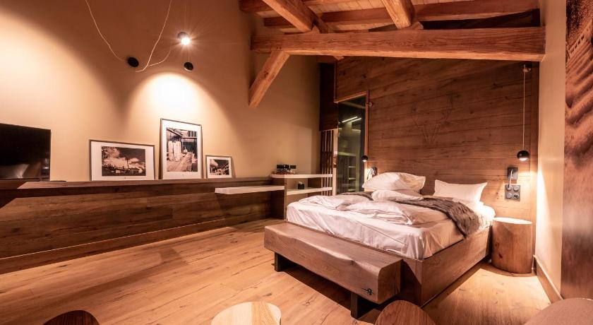 Chalet Hotel Le Collet Bourgogne - Vonges visuel 3/5 Chalet Hotel Le Collet Bourgogne - Vonges visuel 3/5