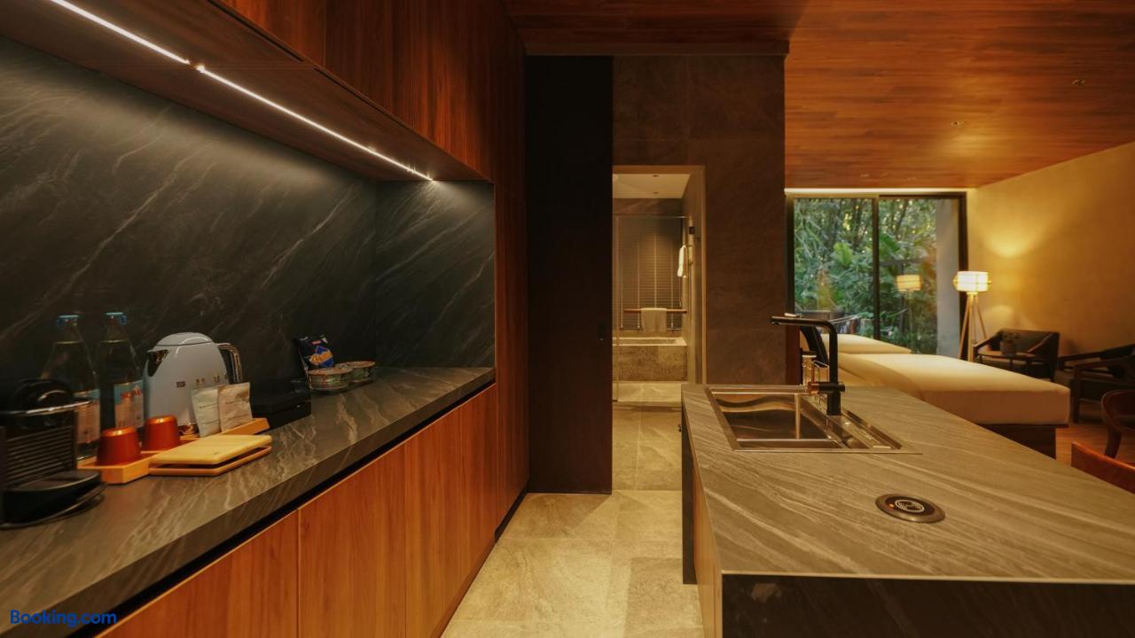 booking-1071323977-638832825-900533 Piece Lio from Japan Managed by H Hospitality Group