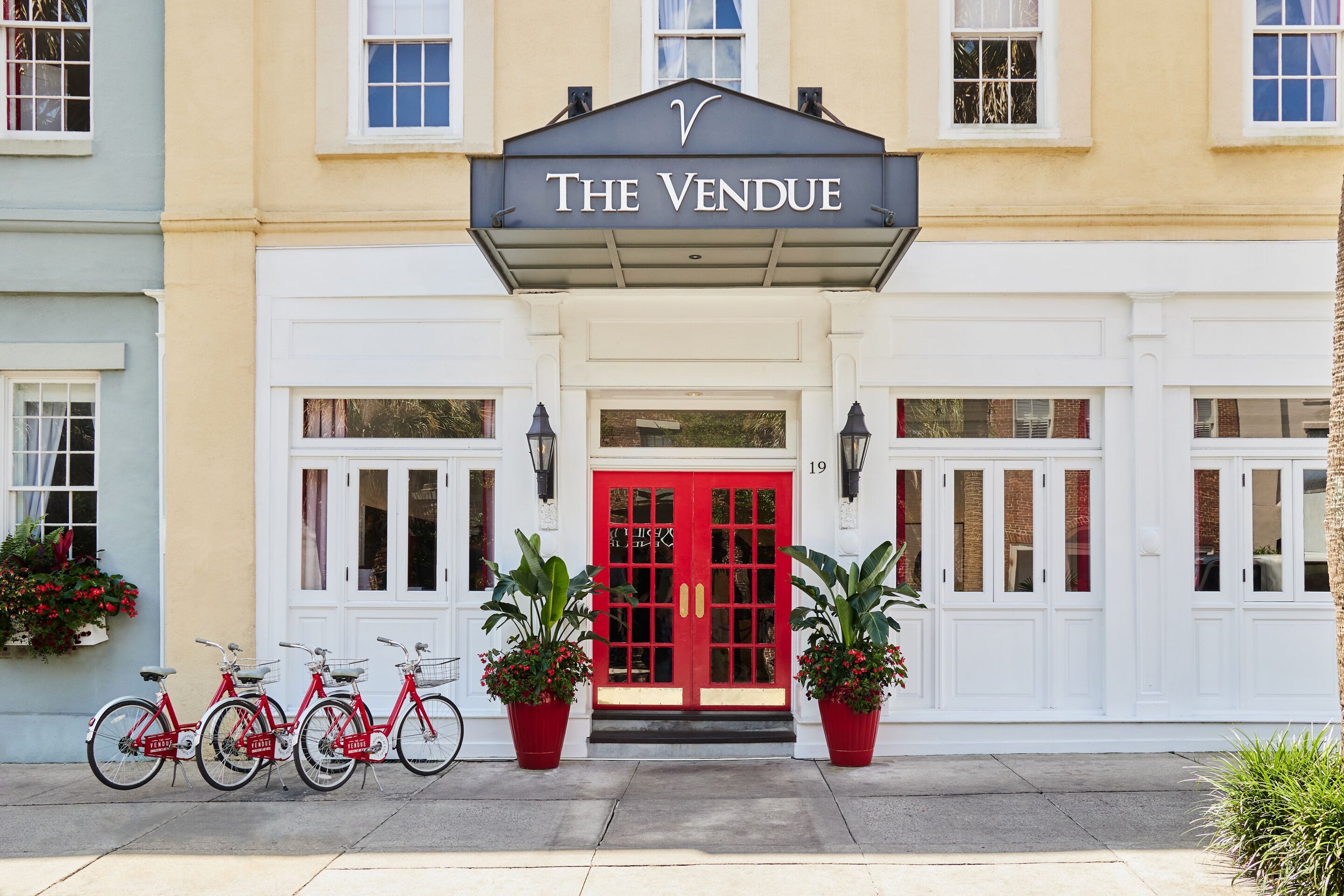 The Vendue, Downtown Art Hotel
