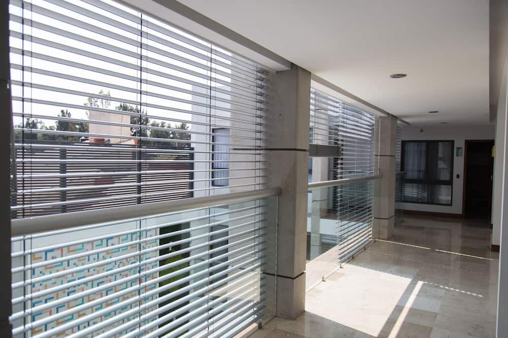 FCH Hotel Expo Adults only