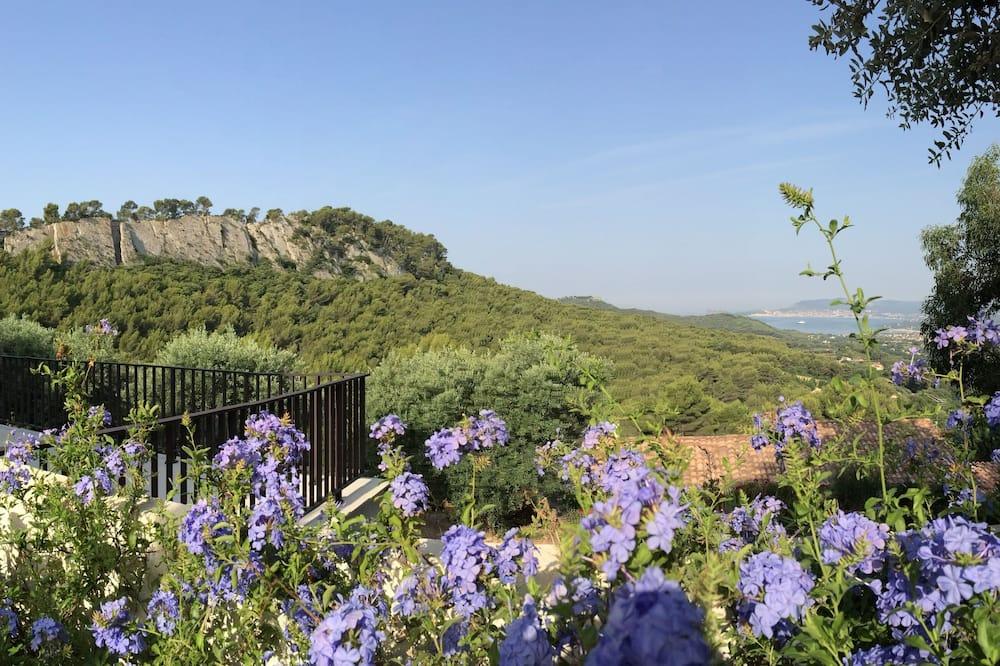 Contemporary Villa, Fully Air-Conditioned, With A Stunning Panoramic Sea View Provence-Alpes-Côte d'Azur - La Cadière-d'Azur visuel 3/5 Contemporary Villa, Fully Air-Conditioned, With A Stunning Panoramic Sea View Provence-Alpes-Côte d'Azur - La Cadière-d'Azur visuel 3/5