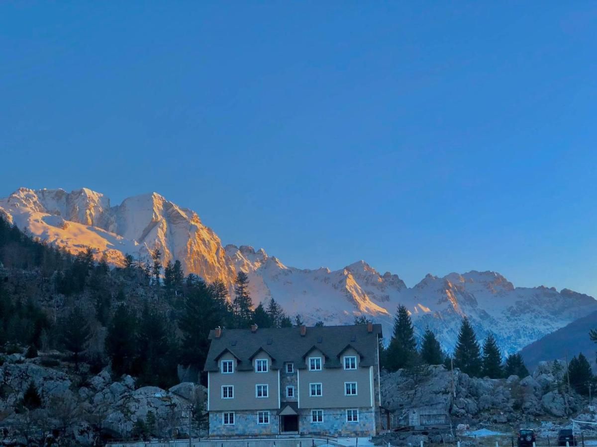 hotel photo