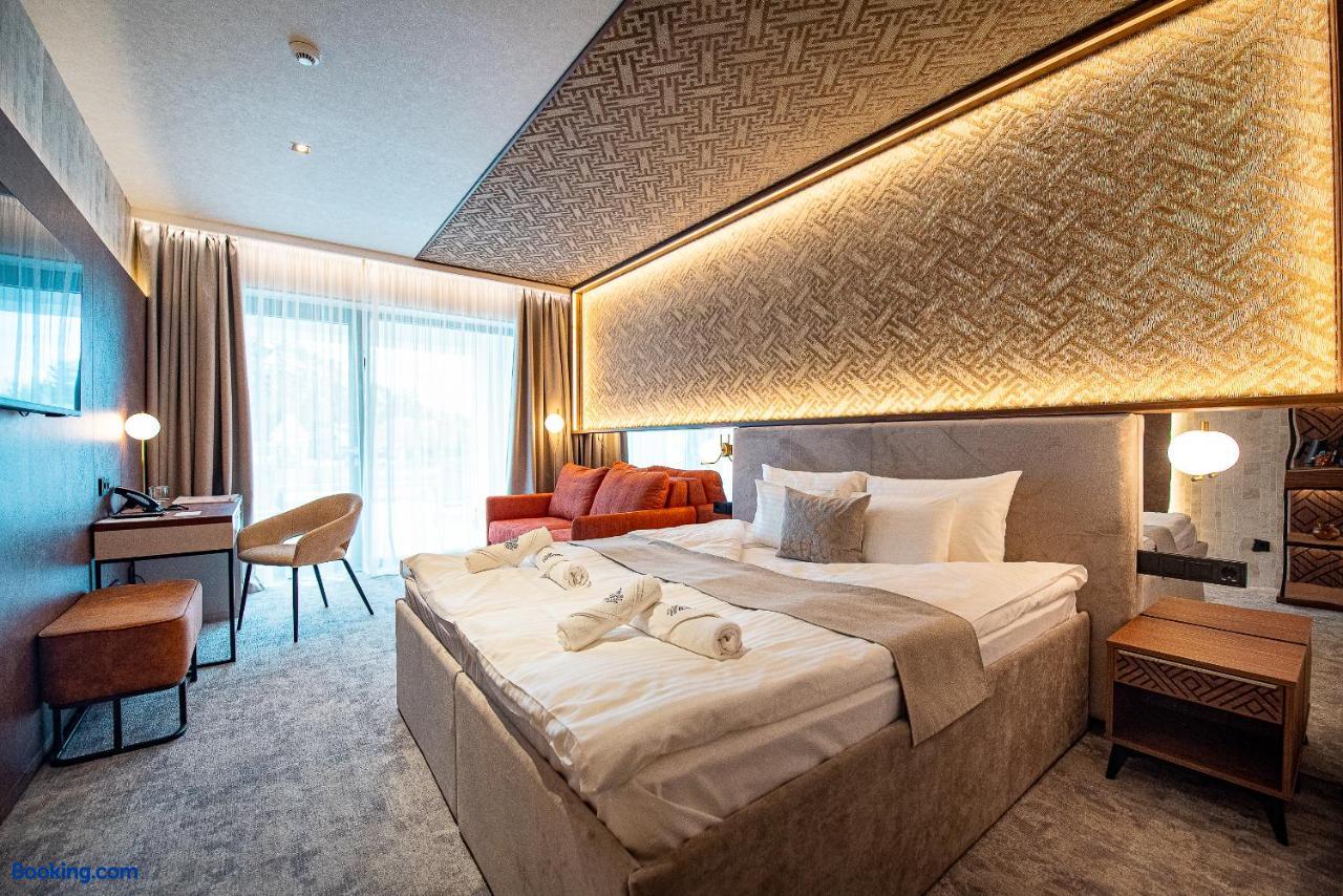 booking-1071097629-516562573-945037 Bordur Wellness Hotel és Szonyegmúzeum