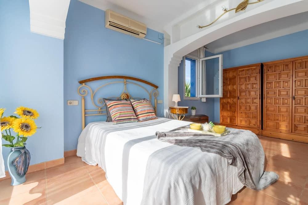 House Les Eiguades pool, garden, air conditioning, barbecue, wifi, parking. - Costa Brava - Sant Pere visser visuel 4/5 House Les Eiguades pool, garden, air conditioning, barbecue, wifi, parking. - Costa Brava - Sant Pere visser visuel 4/5