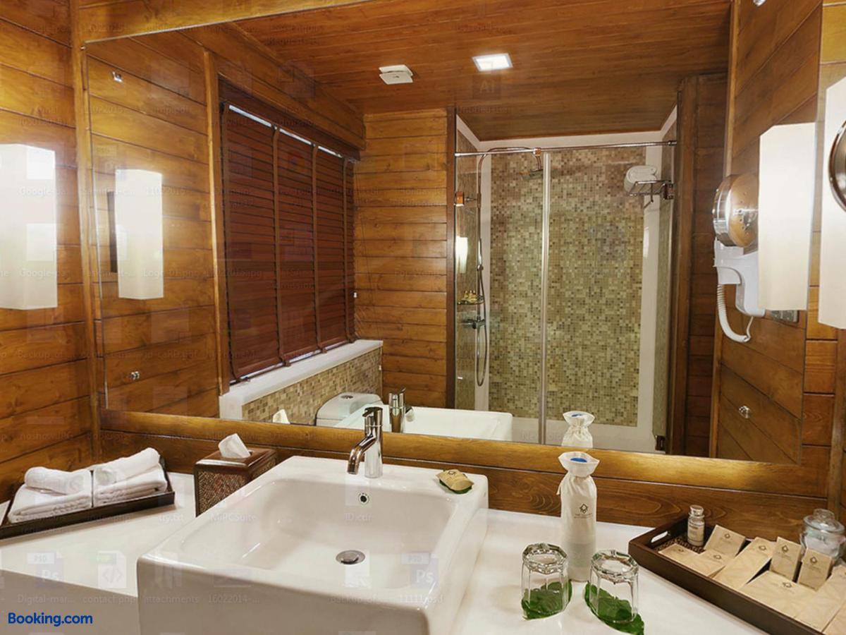 booking-684151-42191427-806215 The Tamara Coorg