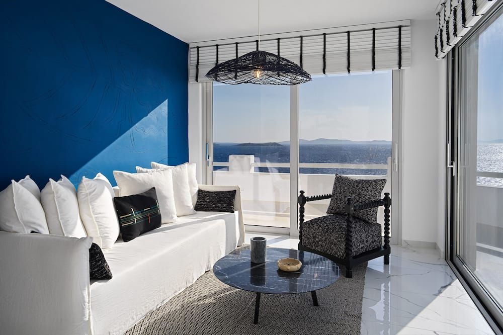 Kouros Hotel & Suites — image 1 of 1