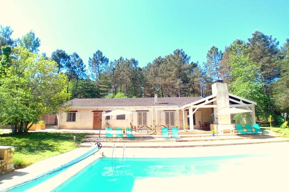 Private luxury villa with heated pool in the nature of the Dordogne in Ladouze Aquitaine - La Douze visuel 4/5 Private luxury villa with heated pool in the nature of the Dordogne in Ladouze Aquitaine - La Douze visuel 4/5