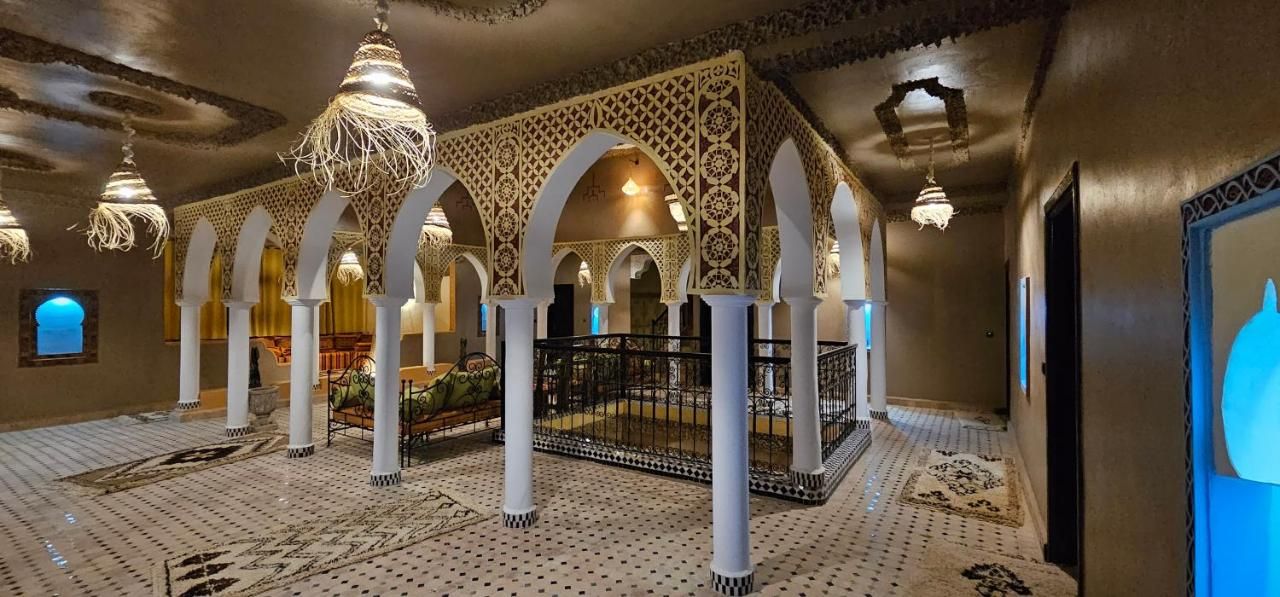 Traditional Riad Merzouga Dunes