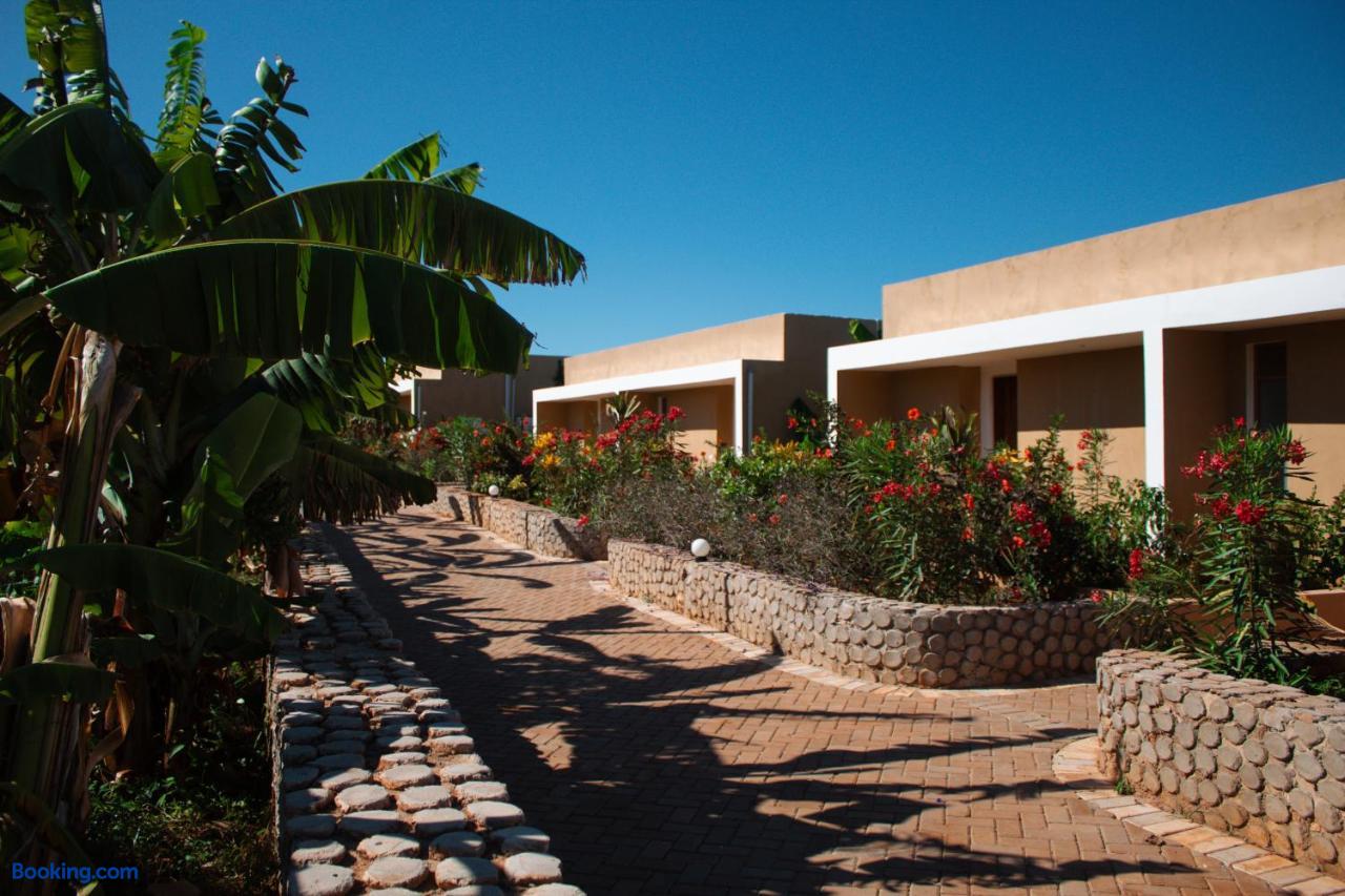 booking-1072128335-619739281-611728 Oasis Blu Beach Resort-Adults Only