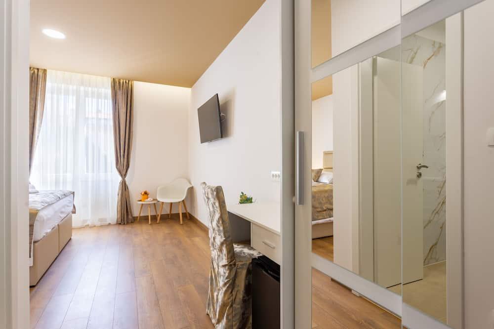 expedia_group-1070906935-0988c3-953208 Luxury Rooms Fetivi