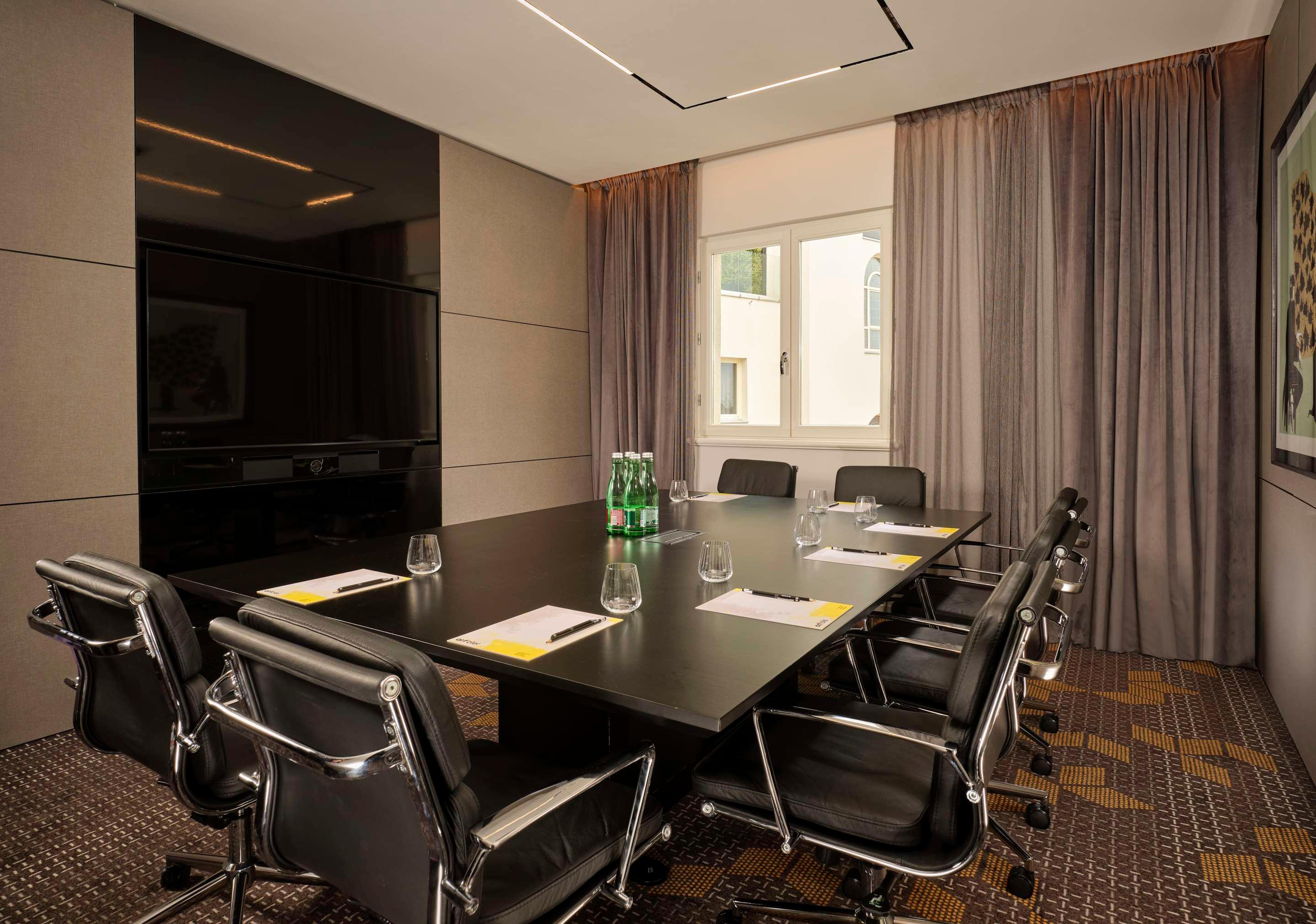 ice-10299400-118218313-512737 art'otel Zagreb