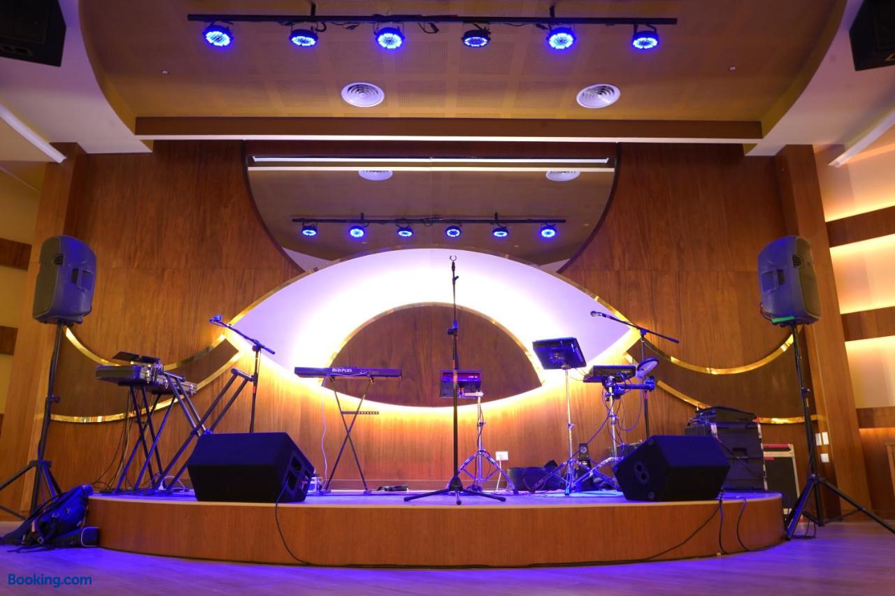 booking-1072106157-630919365-230457 Hotel y Casino del Río - Viedma