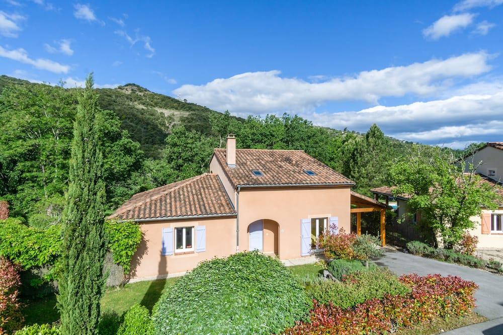 Stylish Villa For 8 People In The Domaine Les Rives Des L'ardeche Park. Rhône-Alpes - Ardoix visuel 5/5