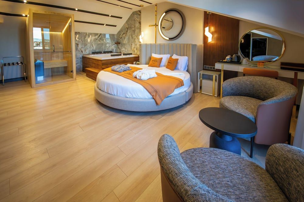 Elysian Airport Hotel