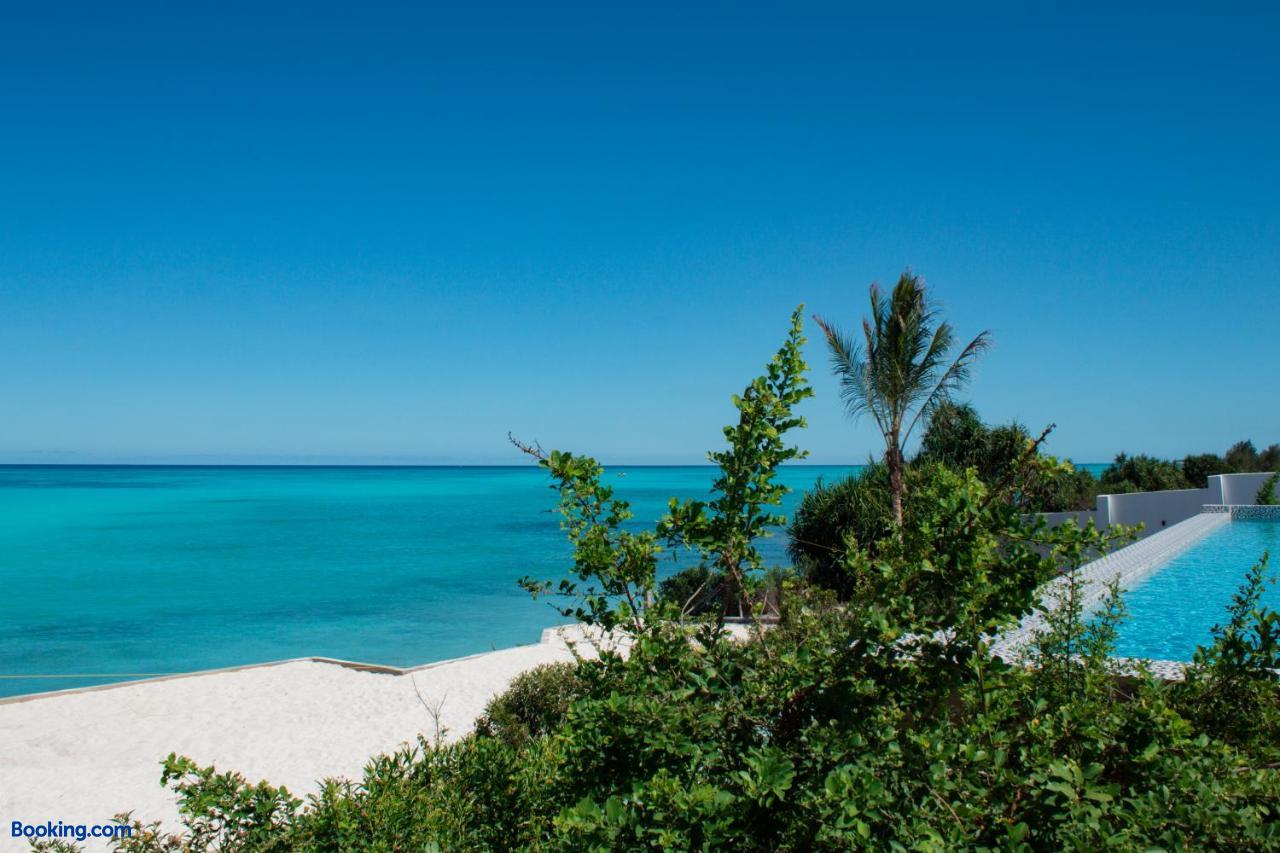 booking-1072128335-619727510-487872 Oasis Blu Beach Resort-Adults Only