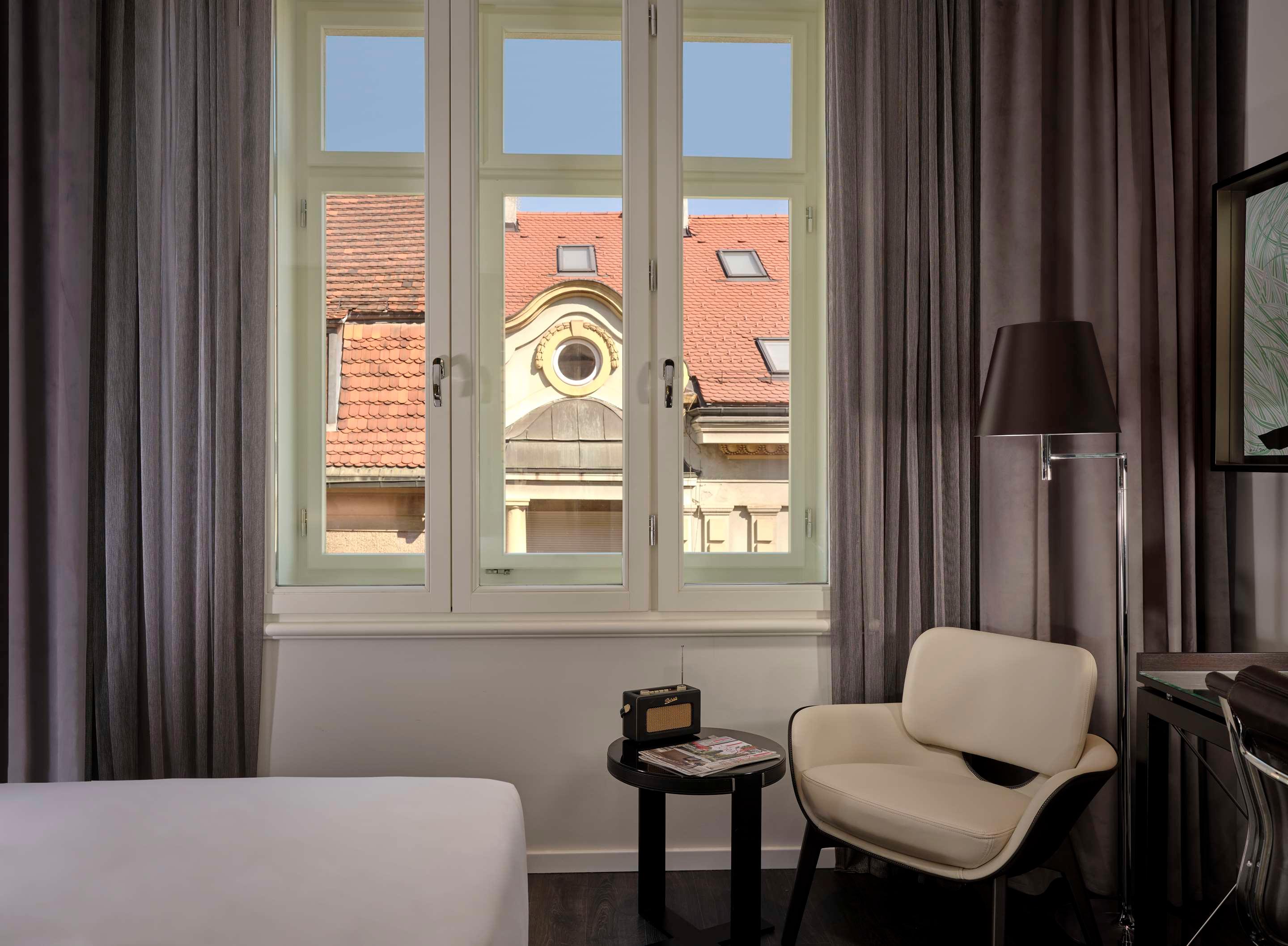 ice-10299400-110087395-838920 art'otel Zagreb