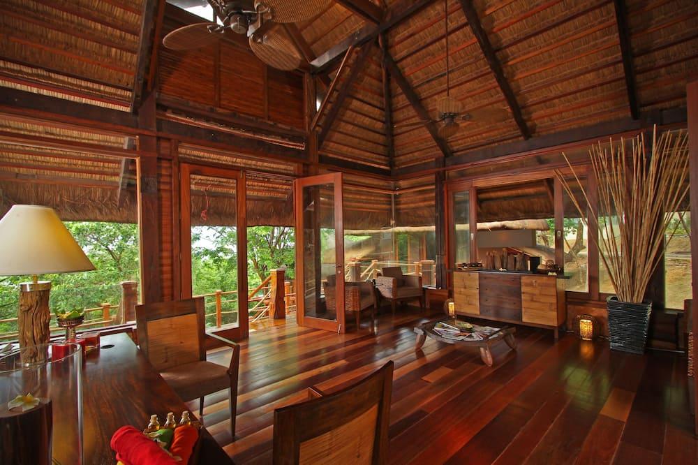 expedia_group-476158-50d25944-788216 Two Seasons Coron Island Resort