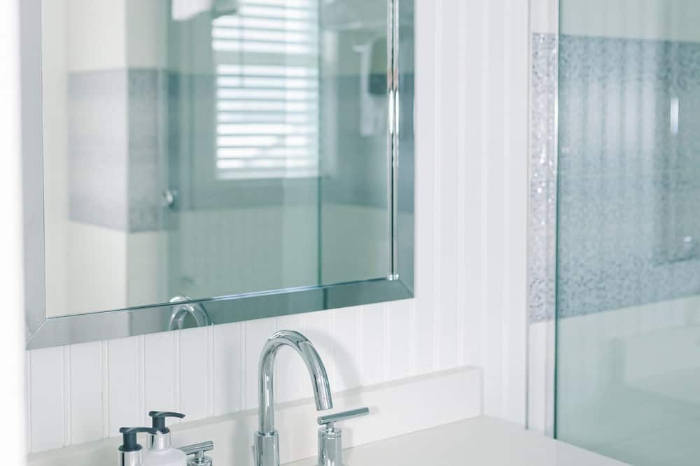 Blue - Inn On The Beach