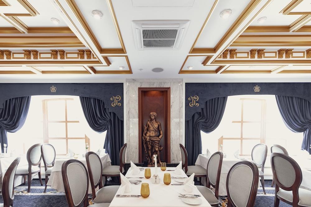 sembo-3788317-afb4bf-791503 Tsar Palace Luxury Hotel & Spa