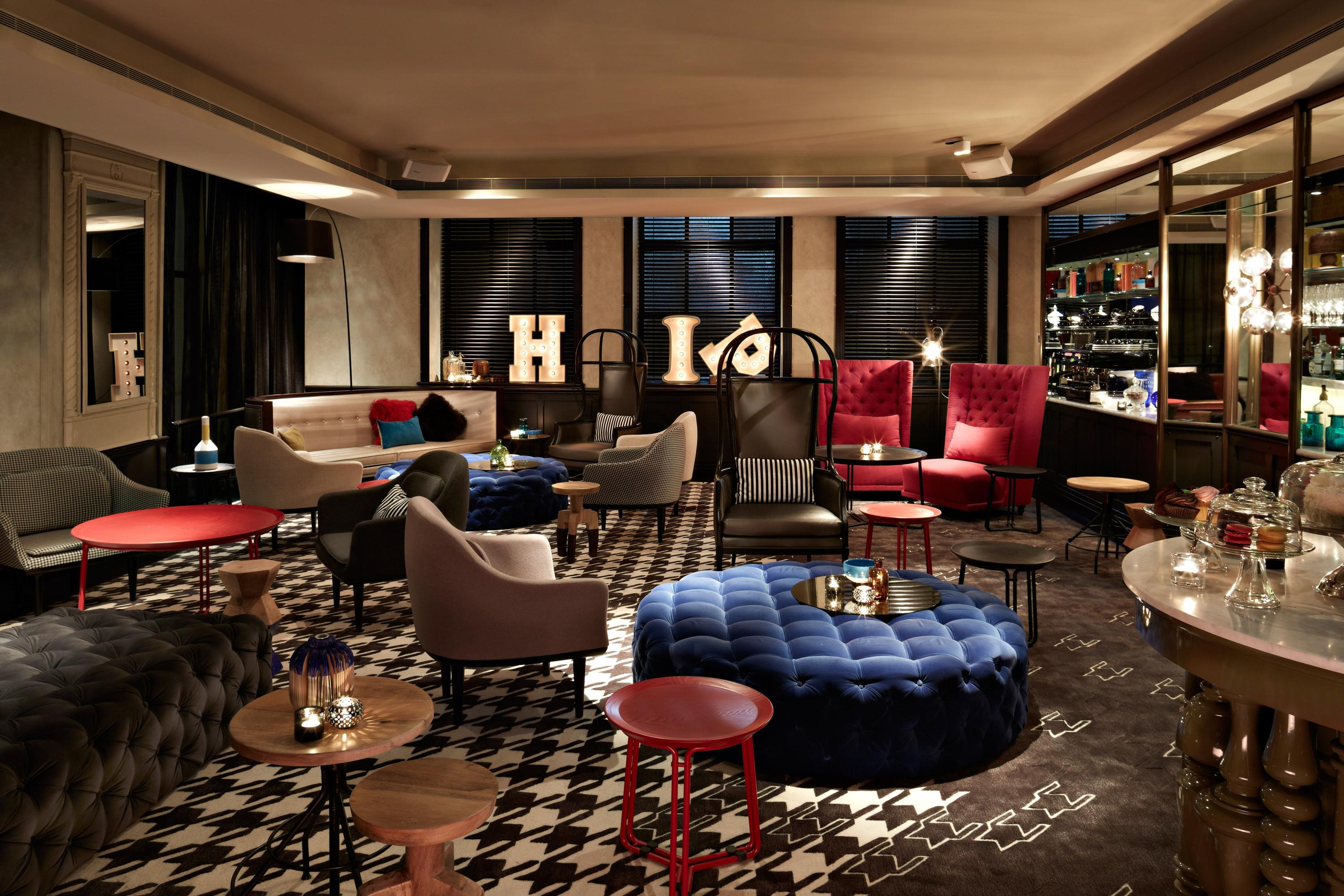 QT Sydney, Sydney, NSW, Australia Compare Deals