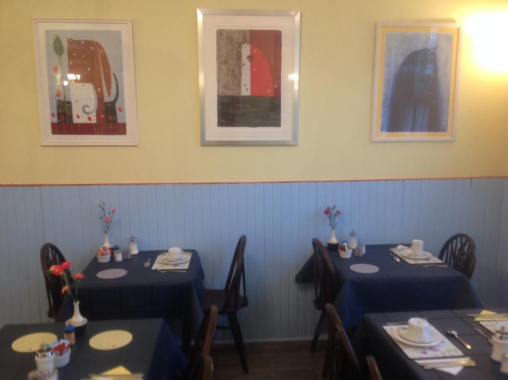 Cleasewood Guest House