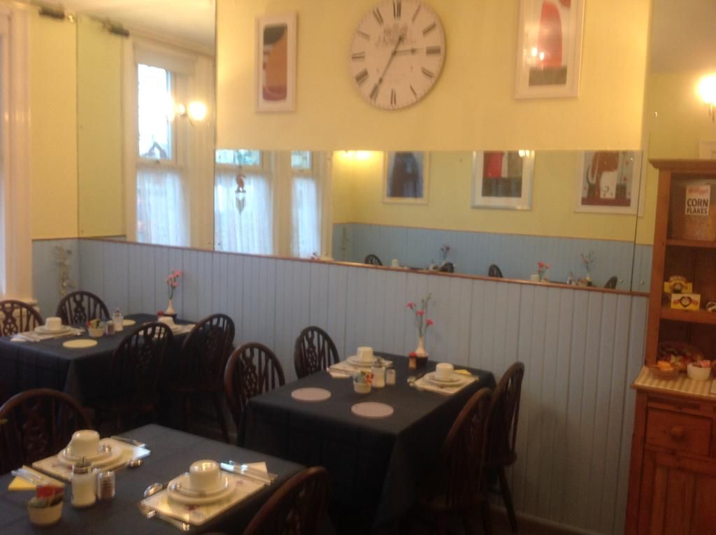 Cleasewood Guest House