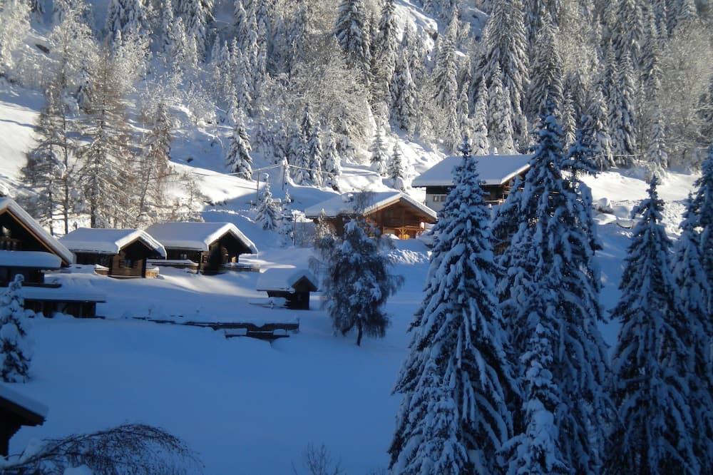 Comfortable Savoyard chalet Ski lifts 500 m away and free bus 30 m - Rhône-Alpes - La Clusaz visuel 4/5 Comfortable Savoyard chalet Ski lifts 500 m away and free bus 30 m - Rhône-Alpes - La Clusaz visuel 4/5